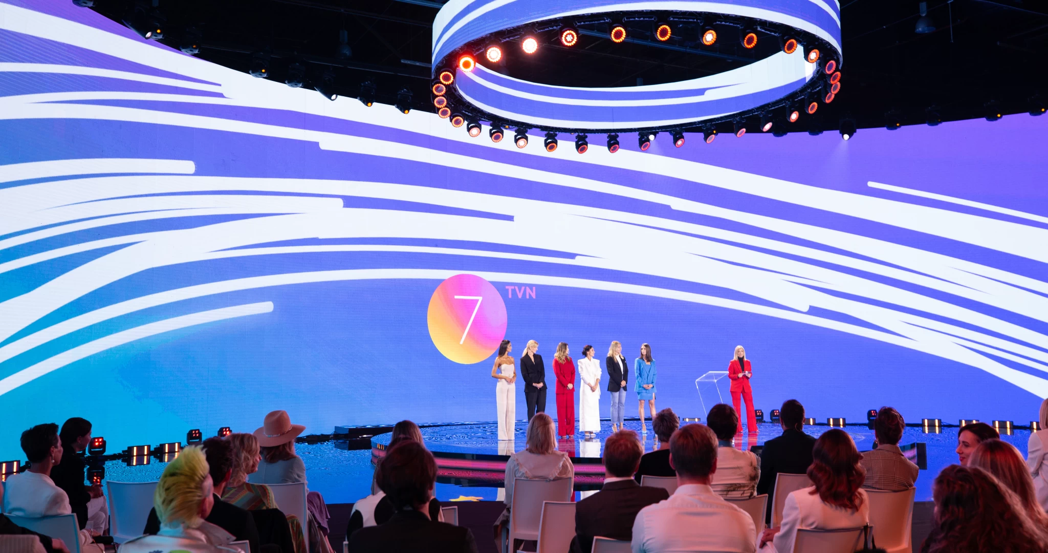 Green Beam Design - Ramówka TVN 2021