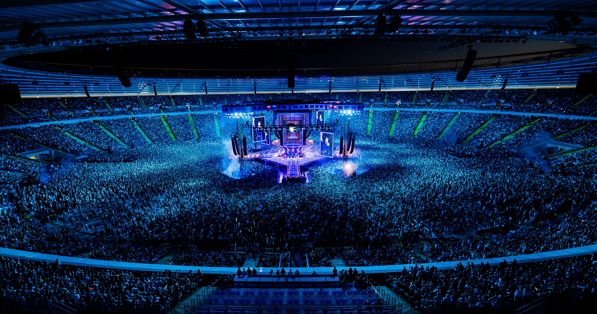 Green Beam Design - Dawid Podsiadło Trasa Stadionowa 2024