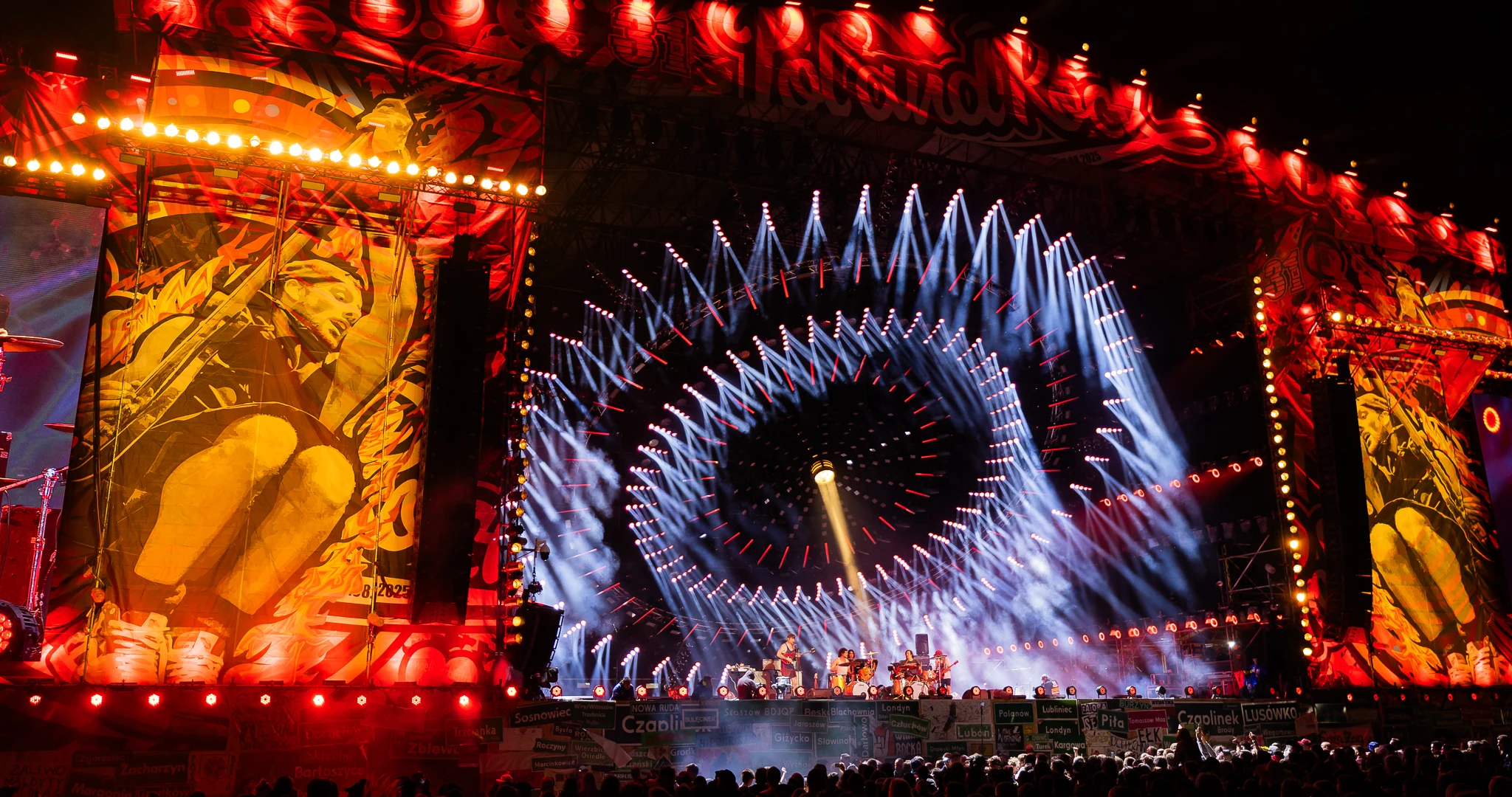 Green Beam Design - Pol and Rock 2025