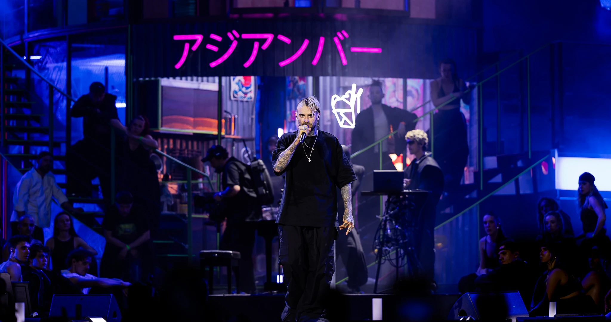 Green Beam Design - Quebonafide | Akt II | Ostatni Koncert